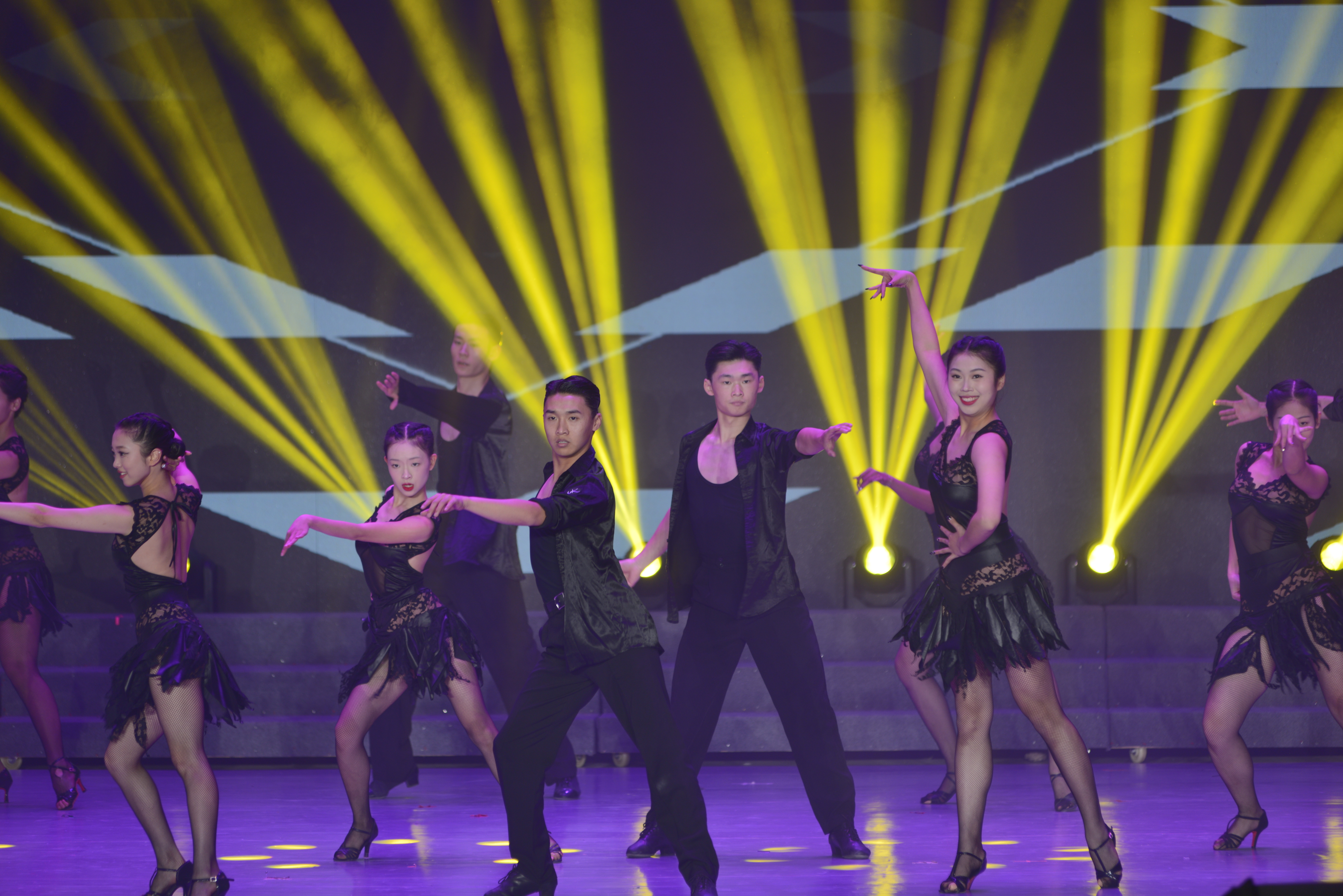 标准舞4 标准舞4