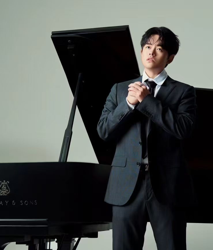 赵奕森.jpg 赵奕森.jpg