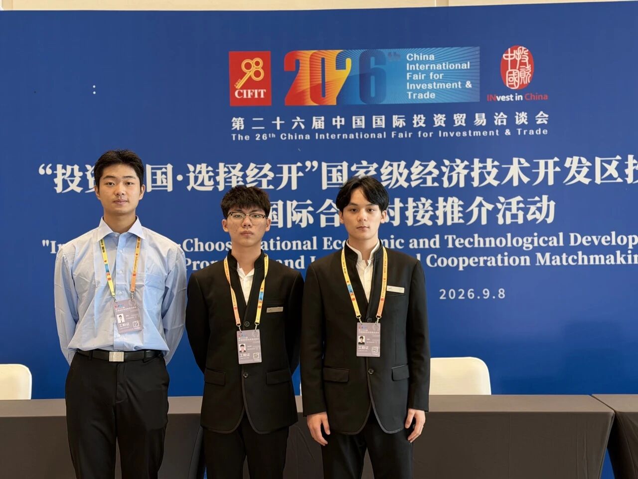 febc13fc4f68acc0272505af11e0900a.jpg